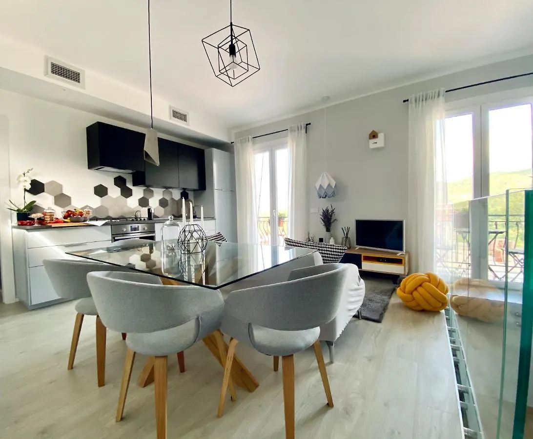 Leono' Apartman Seborga